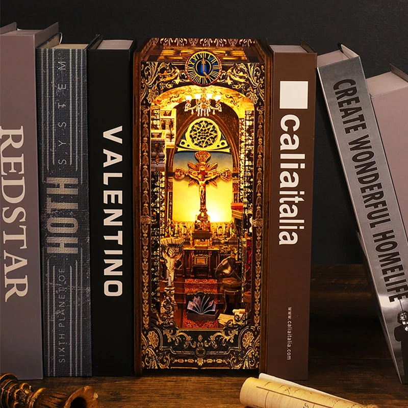 Casita libro Templo San Jorge